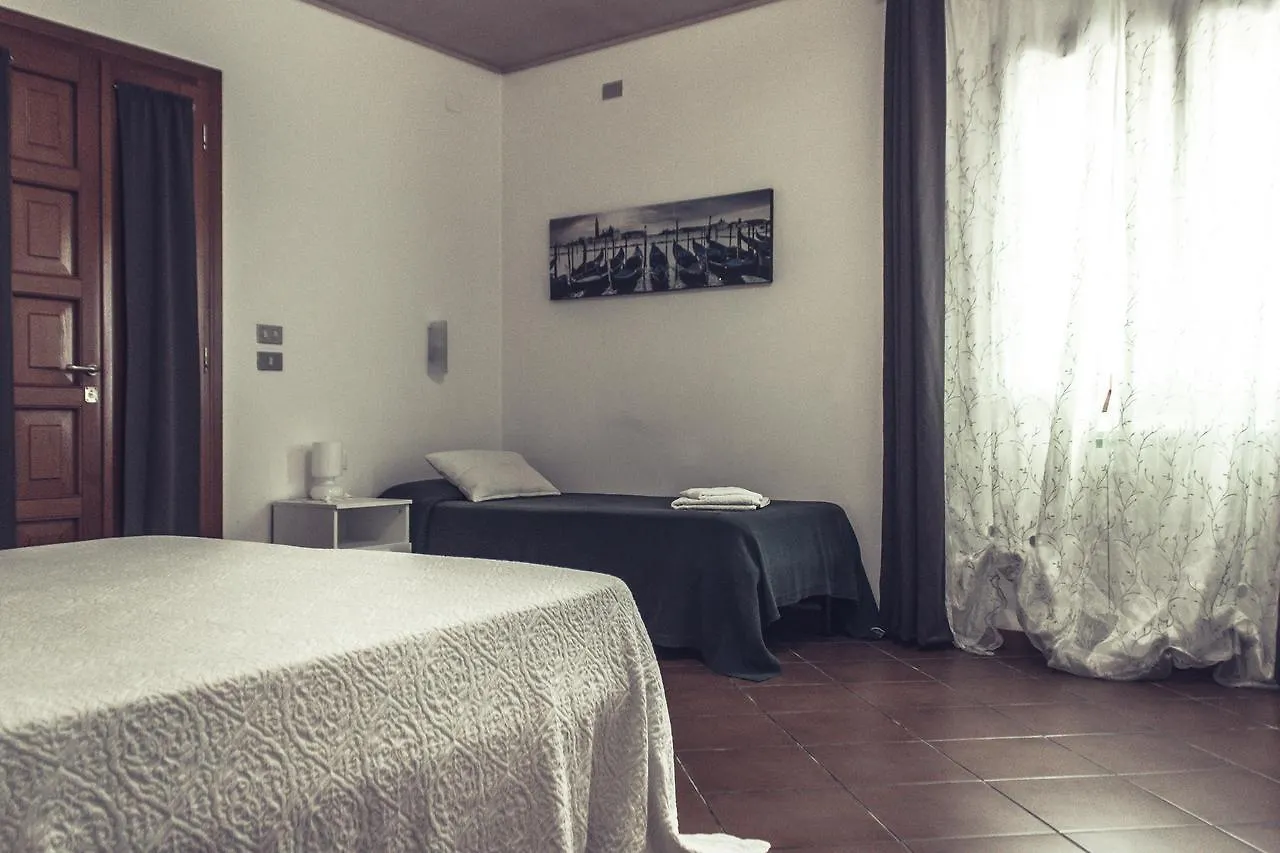 טסרה B&B Airport Venice Diego 2 3*,