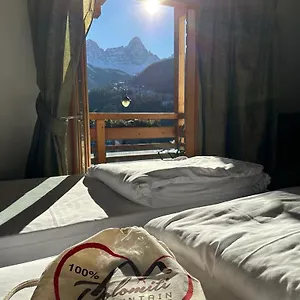 Dolomiti Gaia מלון