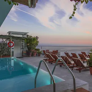 Marina Riviera אמאלפי